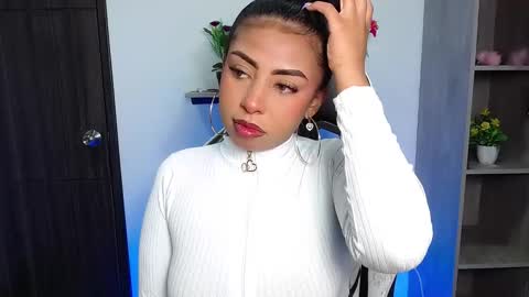 Danna online show from October 8, 10:30 am