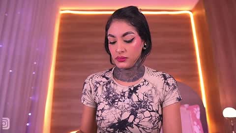 Danna Berlin  online show from March 17, 7:29 pm