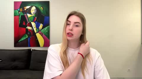 dannamissss online show from February 14, 6:51 pm