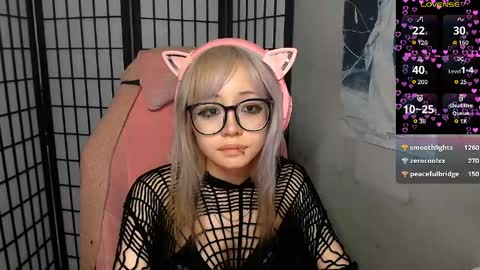 danyelleeyermann online show from June 3, 1:56 pm