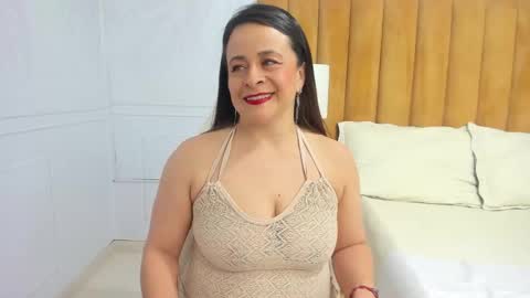 Daphne online show from March 12, 2:20 am