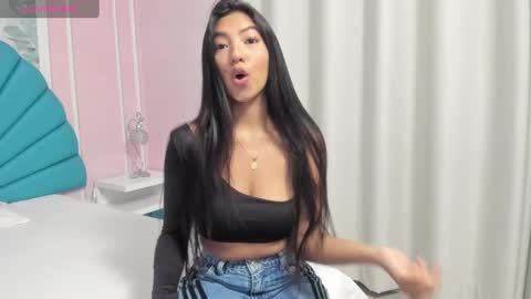 Daphne  online show from January 30, 2:27 am