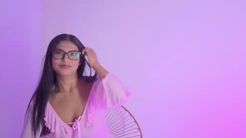 Daphne online show from November 23, 1:19 am