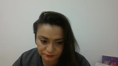 dapnne online show from March 11, 6:52 pm