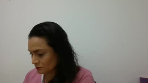 dapnne online show from January 14, 7:00 pm