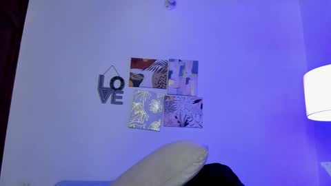 dark_angell77 online show from November 1, 12:20 pm