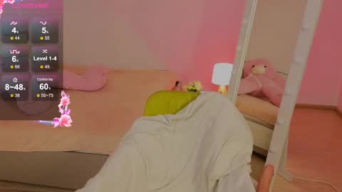 Lola online show from February 27, 7:58 pm