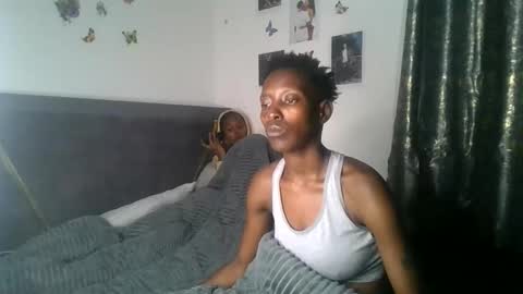dark_mellanin online show from June 3, 5:51 pm
