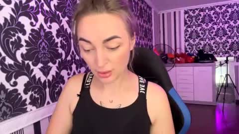 Angelina  online show from July 22, 9:54 am