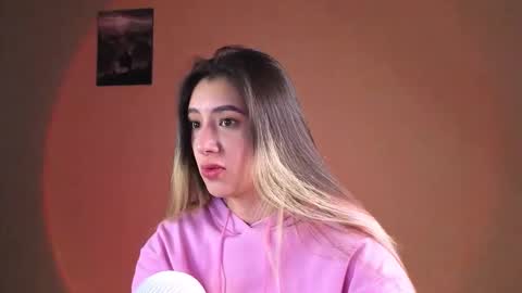 Belle online show from February 16, 5:40 am