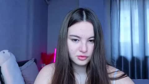 darlenedolce online show from October 25, 10:01 am