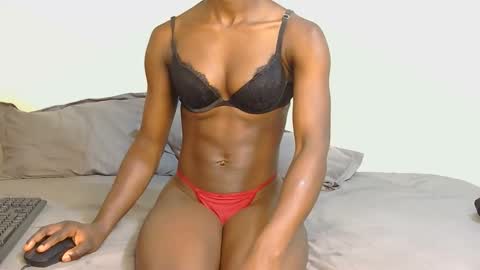 darling_dee online show from October 3, 5:23 am