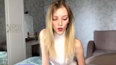 D online show from October 18, 8:50 am