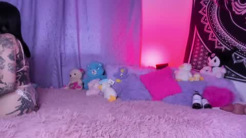 daryimiau online show from December 12, 1:06 pm