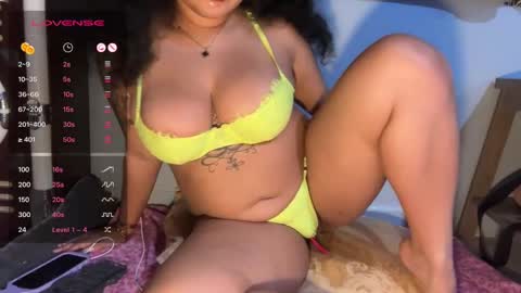 dayqueen1 online show from September 29, 7:30 pm