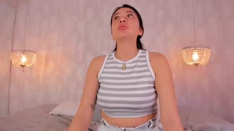 DAYRA ANGELS online show from September 25, 7:01 pm