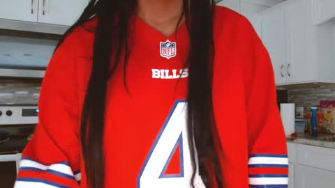 Dazey online show from September 18, 9:24 pm