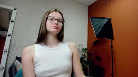 Jessica online show from November 25, 12:40 pm