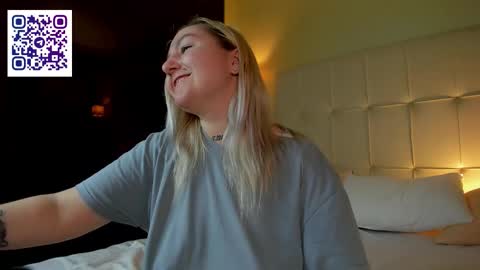 Debbie Mon Tue Fri Sun Sat GMT 3 1000am - 0400pm  online show from October 6, 4:56 pm