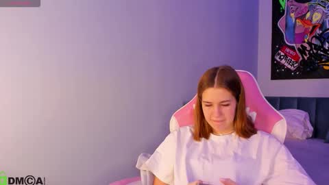 Jennifer online show from December 17, 11:20 pm