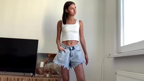 Nicole online show from July 1, 6:46 am