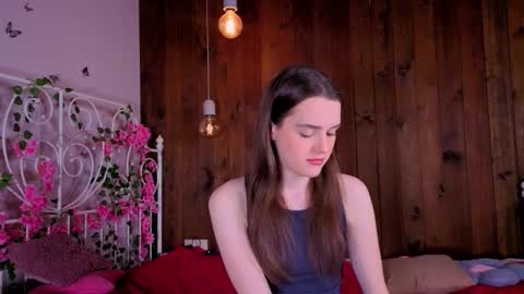 Annie online show from November 10, 8:04 pm