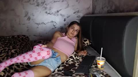    .dee dee 25   .dee dee 25 online show from December 5, 4:31 am