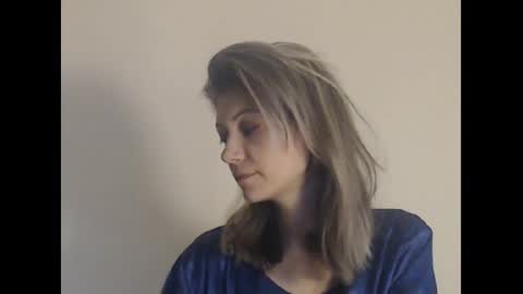 Deelightfull online show from December 31, 9:10 am