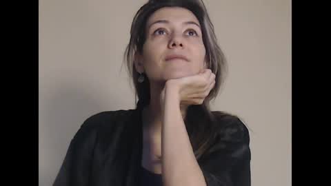 Deelightfull online show from February 6, 10:58 am