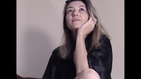 Deelightfull online show from February 28, 9:04 am