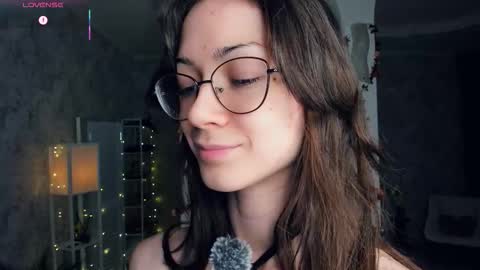 Amy online show from February 14, 8:11 pm