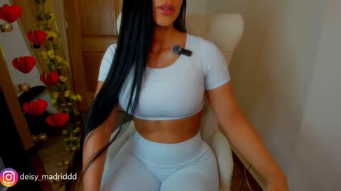 deisymadrid online show from March 25, 9:06 pm