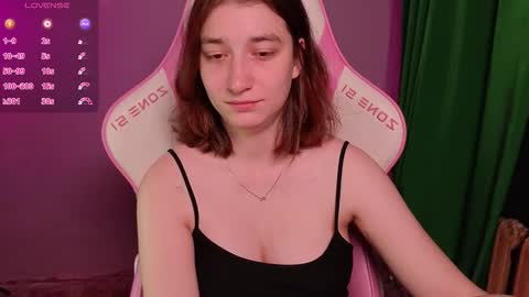 Princess Potato online show from October 8, 5:23 am