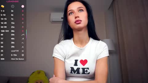 Hello everyone Im Tessa Make yourself comfortable. Were going to have fun together  online show from October 10, 7:24 am