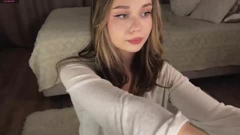 Dia online show from October 18, 8:32 pm