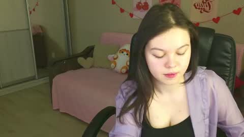 Delary online show from May 19, 6:26 pm