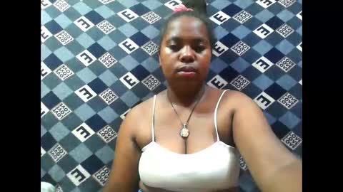 deliah712909 online show from November 27, 8:39 am