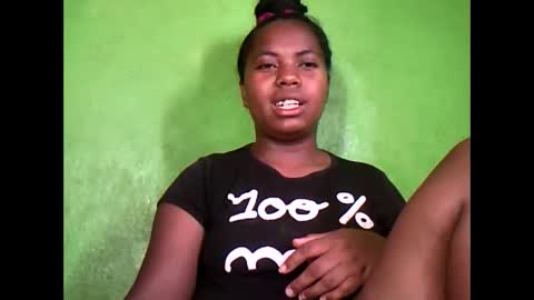 deliah712909 online show from February 5, 7:50 am