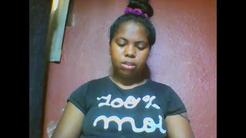 deliah712909 online show from February 25, 5:41 am