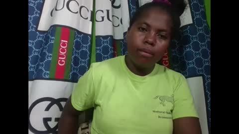 deliah712909 online show from January 26, 5:13 am