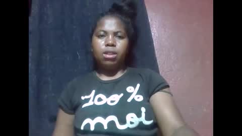 deliah712909 online show from March 7, 8:02 am