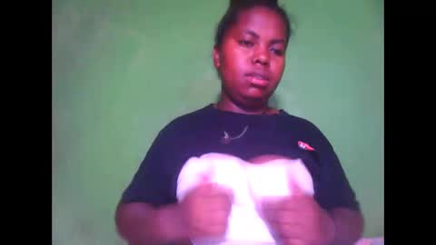 deliah712909 online show from September 20, 9:40 am