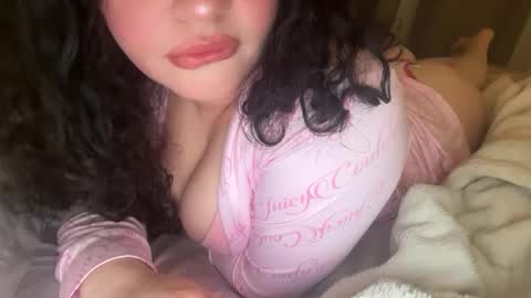 delicatedoll111 online show from March 13, 7:31 am