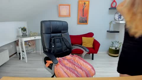 DeliciousLolly online show from January 31, 4:25 am