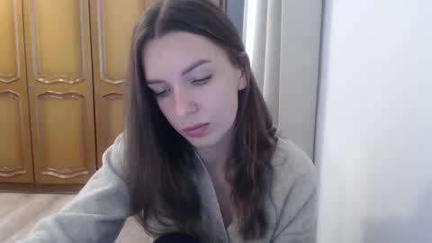 Aurora online show from October 31, 9:02 am