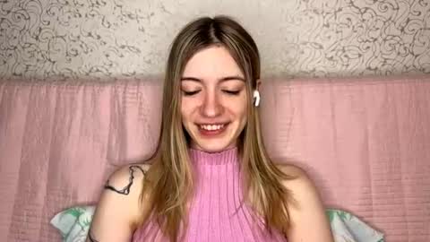 Sia online show from July 24, 10:57 am