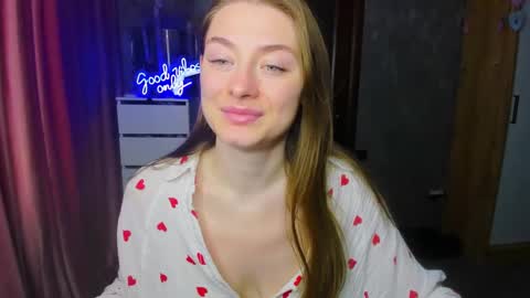 Sophie online show from September 18, 4:33 am