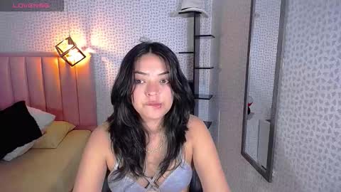 D E N I S  online show from October 12, 1:13 pm