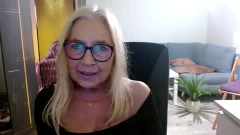 S O F I A online show from September 15, 2:14 pm