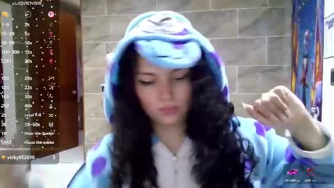 DiamondCurls online show from July 24, 4:05 pm